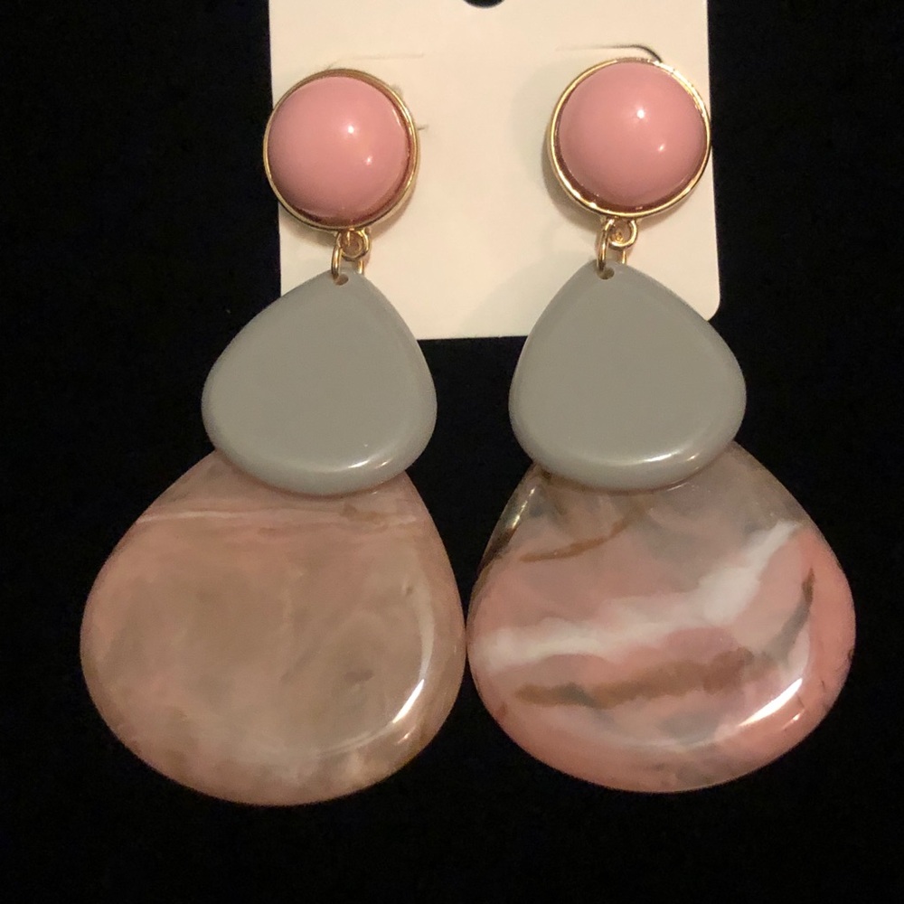 Pink, Gray, and Gold Tone Dangle Fashion Earrings